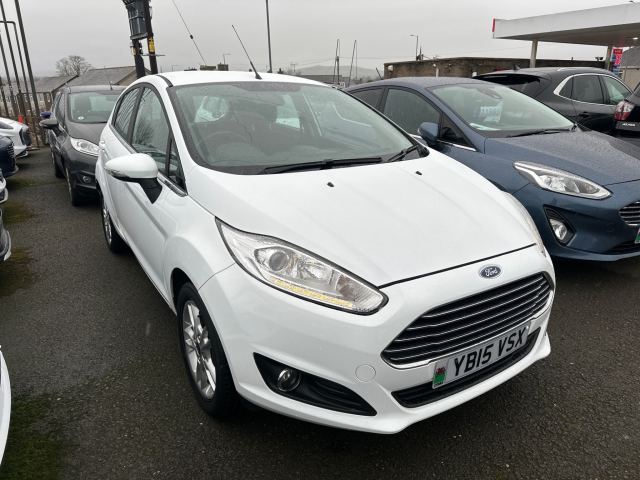 2015 (15) Ford Fiesta 1.0T EcoBoost Zetec Hatchback 5dr Petrol Manual Euro 6 (s/s) (100 ps) (M12981)